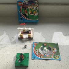 Lego set 3424 -Football Target Practice 100% complete with box and instructions 