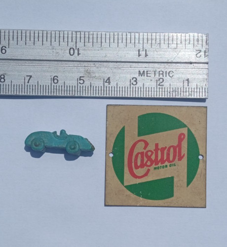 Vintage castrol metal sign - castrol,