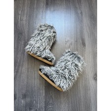 90s Vintage Modes Moon Boots Style Yeti Fur Boots Women size 35-37