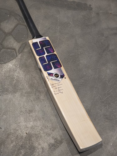Classic cricket bat brand - ss,