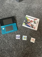 Nintendo 3DS + 4 games + original charger