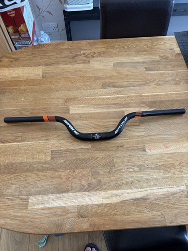 Spank spike 800 - (740mm, wide)