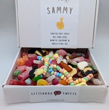 VEGAN HEAVEN PERSONALISED SWEET BOX - 450g