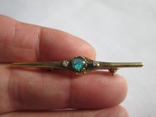 Vintage Imitation Opal Clear Crystal Gold Tone Metal Bar Brooch Pin