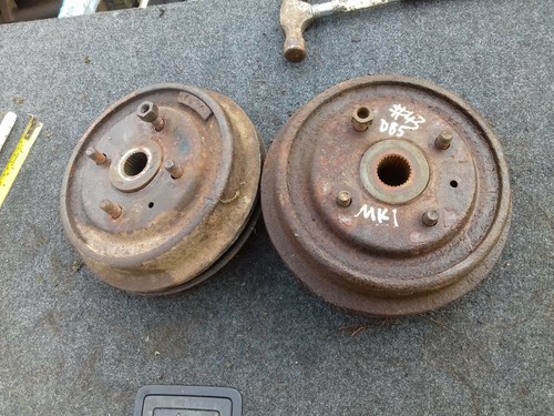 Ford sierra mk1rear hubs - , ideal