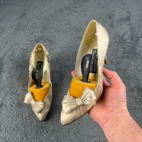 Russell bromley stuart - &,