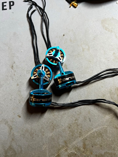 Darwinfpv c2207 2400kv fpv - c2207,