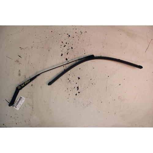 Front wiper arm - front, 508