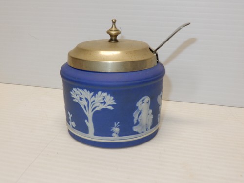 Antique wedgwood blue jasper - ,