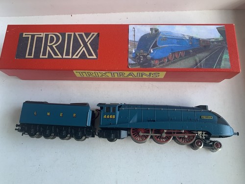 Trix 4468 mallard tender - 4468,