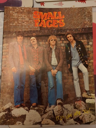 Small faces ello are - faces,