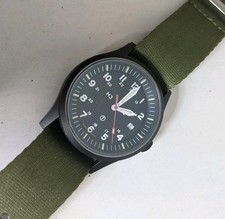 Traser GWS H3 G10 Pro Diver Watch with green NATO strap. Date display.
