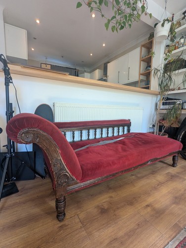Rare find victorian chaise - rare,