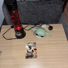 Star wars lava lamp & baby yoga bed lamp & vintage yoga poster card job lot 