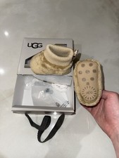 UGG Baby Nesti Fleece Crib