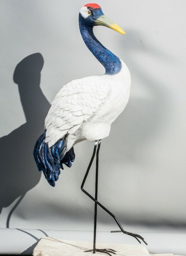 Red crowned crane statue - red,