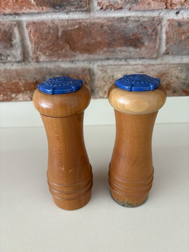 Vintage creuset wooden and - le,