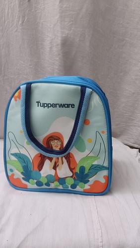Tupperware lunch box with bag - box,