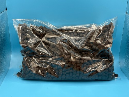 Halibut carp cat - halibut, pellet