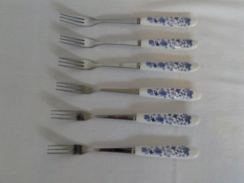 Ceramic handle cake forks - handle,