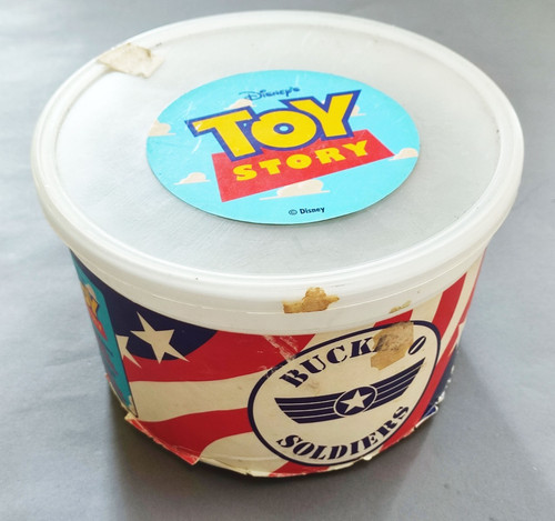 2002 thinkway disney store - thinkway,