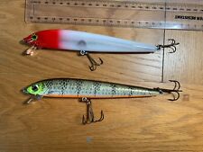 2 Windels Rattle Musky Snacks USA Shallow Diving 18cm 30g Hot Roach & Red Head 