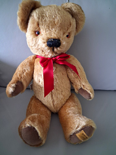 Merrythought plush teddy bear - plush,