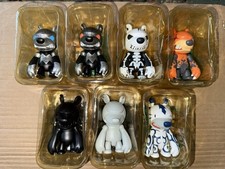 Lot Of 7 2.5” Touma Knuckle Bear Chapter 2 Qee Toy2 includes mystery figures 