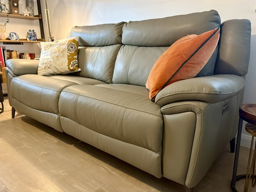Dfs wren seater recliner - seater,