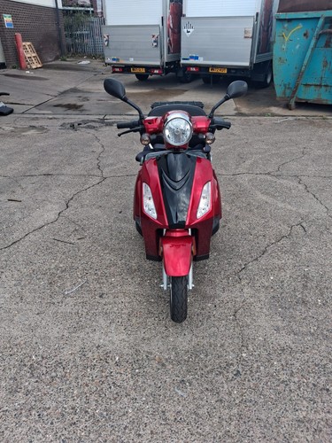 Used wheeled red zt500 - wheeled,