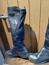 Black Faux Leather An Stretch Material Biker Style Boots Size 7