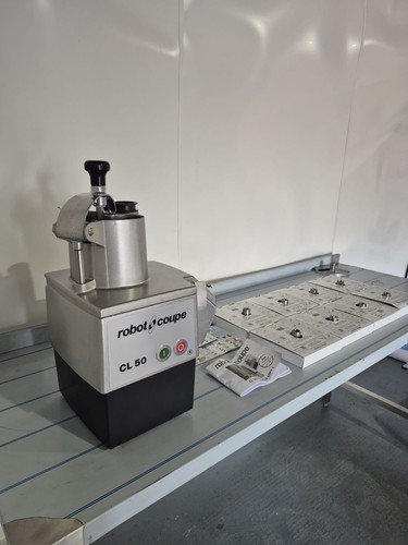 Brand new box - brand, robot