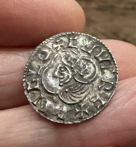 Anglo saxon cnut - saxon.,