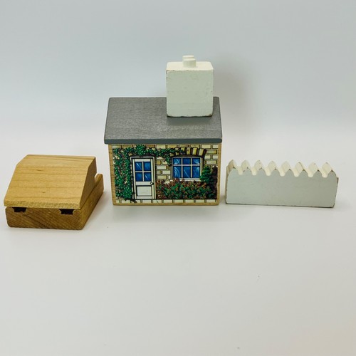 Wooden railway thomas - wooden, to