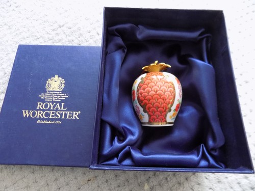 Royal worcester candle snuffer - worcester,