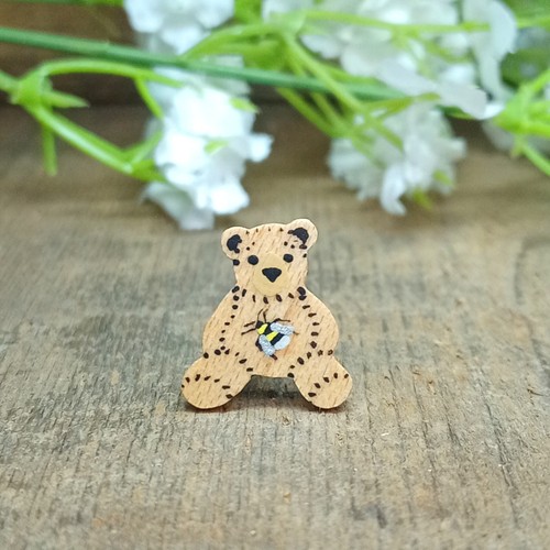 Tiny bee pin - handmade, honey