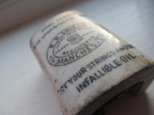 Antique violin resin holder - resin,