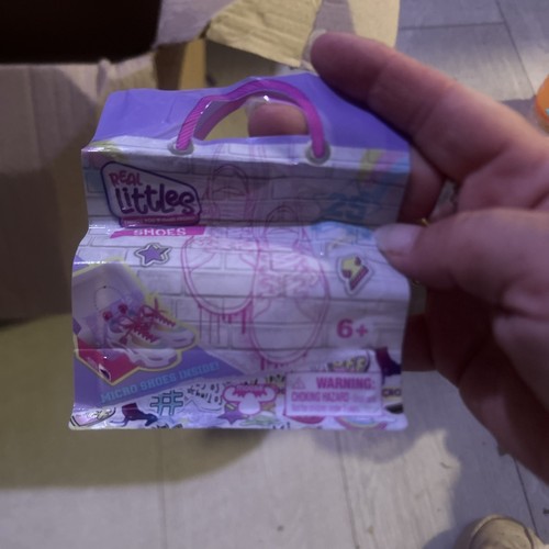 Real littles shoes mystery - real,