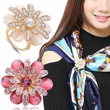 Women Elegant Scarf Buckle