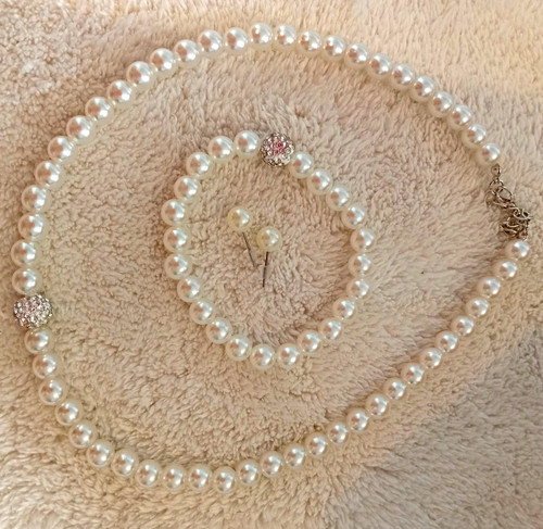 Imitation pearl jewellery set - jewellery,