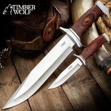 Timber Wolf Knife Set and Belt