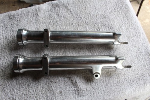 Triumph bsa left and - ?,