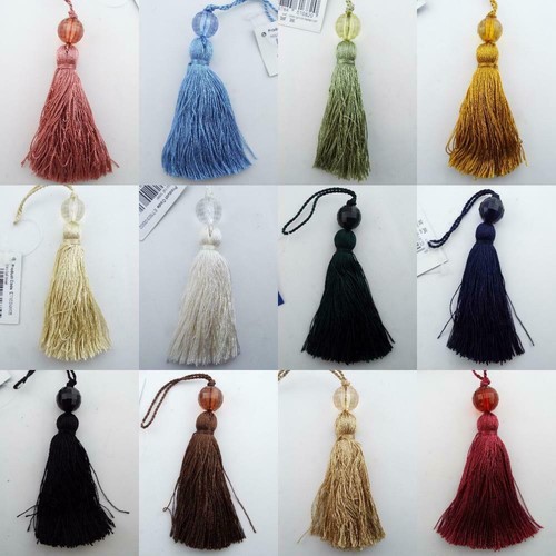 Colour 10cm tassel - 14,