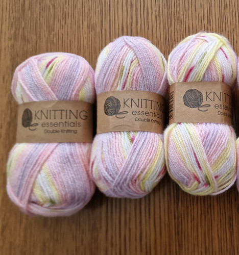 50g knitting essentials - 3,