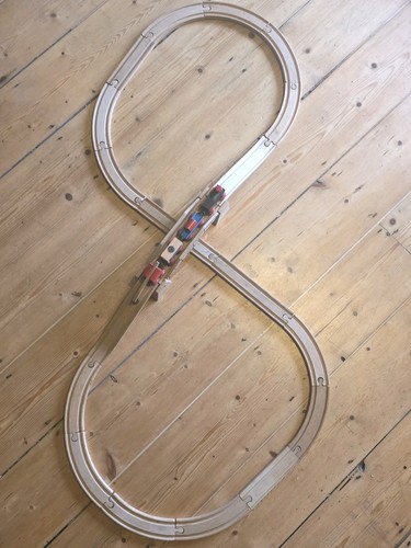Wooden train set fig 8 - wooden,