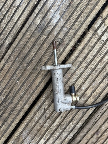 Clutch slave cylinder t4 - clutch,