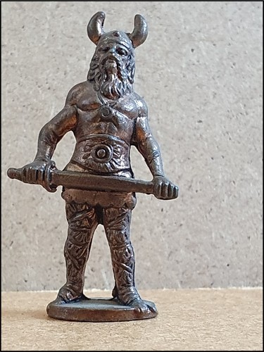 Kinder egg surprise viking - kinder,