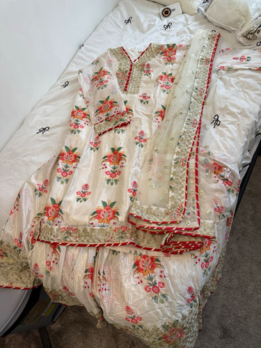 Women ivory floral salwar - ivory,