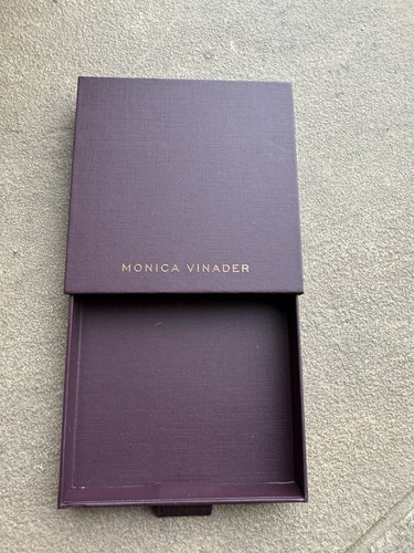 Monica vinader giftbox - vinader,
