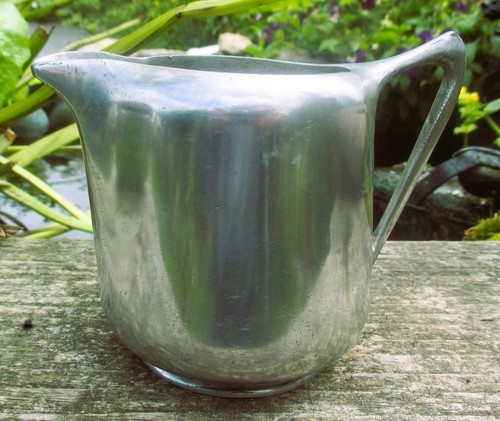 Milk jug picquot ware - ware, 1960's